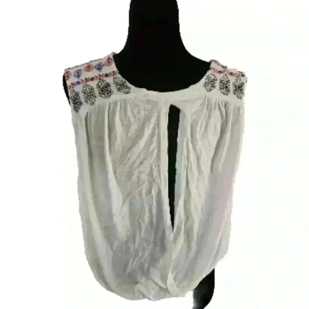 Free People #embellishedtop heads